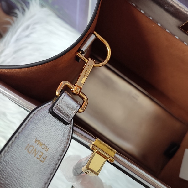 スーパーコピーブランドバッグ角部分ディテール